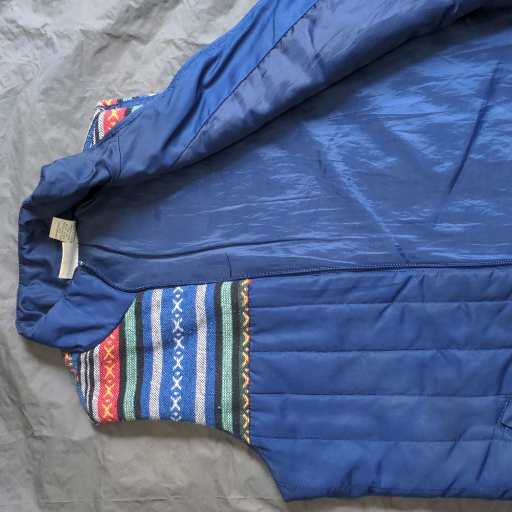 Mexican-patterned light vest - Picture 4 of 6
